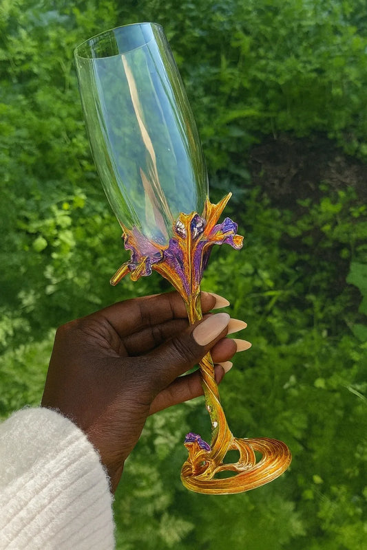 Tangled Hopes Champagne Glass